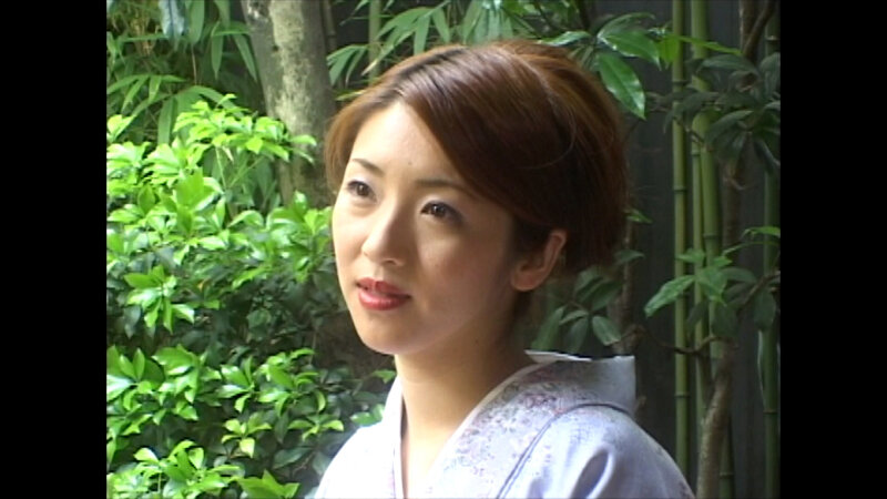 女盛りの料亭の女将、一度の過ちから官能のループが始まる…。昭和初期を舞台に繰り広げるエロドラマ！