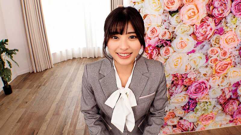 大手企業役員秘書さんとデカチン童貞君をマッチングホントに大きいんですね目の前でバキバキにフル勃起したチ○ポを見つめる瞳が卑猥にキラリ敏感にドピュっとザーメンを漏らす敏感デカチンにエロエロ発情パンスト脱ぎ捨て生ハメ筆おろし相性良すぎて何度も何度も中出しSP