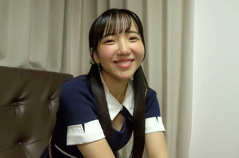 中出し部屋呑みドキュメント 人気急上昇中のナチュラル美少女 美咲音