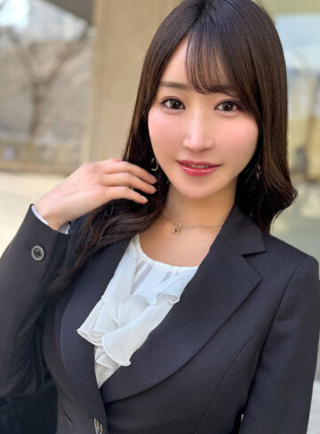 職業色々な「かおりさん」が魅せる中出し巨乳タイツ作品4K特集