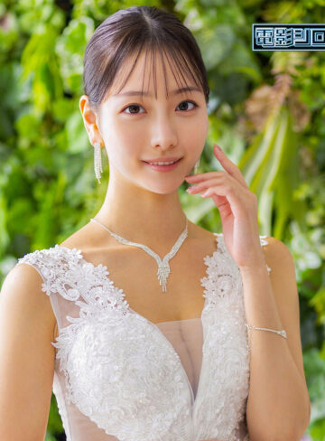 スレンダーお姉さん「すみれ」の美乳と中出しを楽しむAI生成作品【電影シロウト】