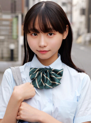 制服女子校生とうかちゃんのリアルナンパ体験！即ハメ中出しハイビジョン独占